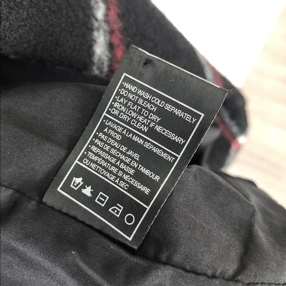 BB Dakota Coat - Picture 6 of 9